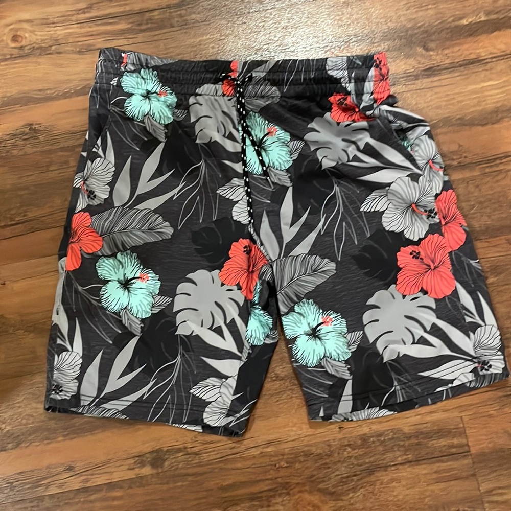 medium size shorts from surplus